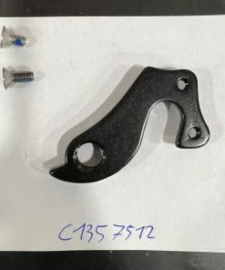 PATTE DE DERAILLEUR 2T AR ALU NOIR