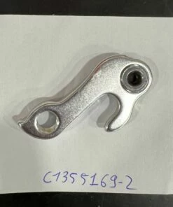 PATTE DE DERAILLEUR 1T AR N.13